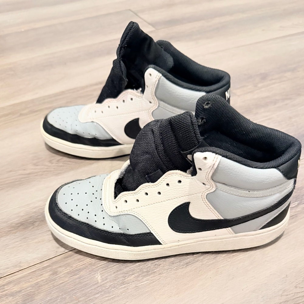 Nike High-Top Sneakers in Black and Gray